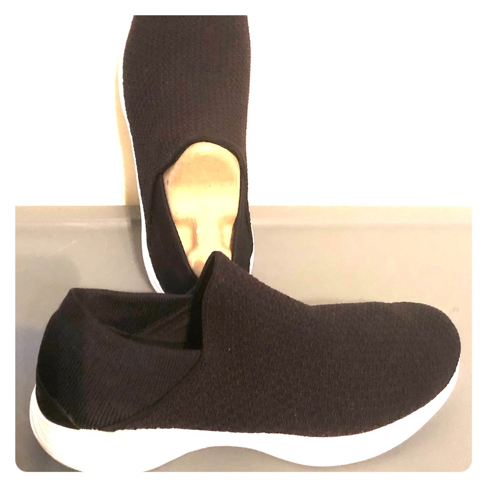 Ladies Sketchers YOU WALK